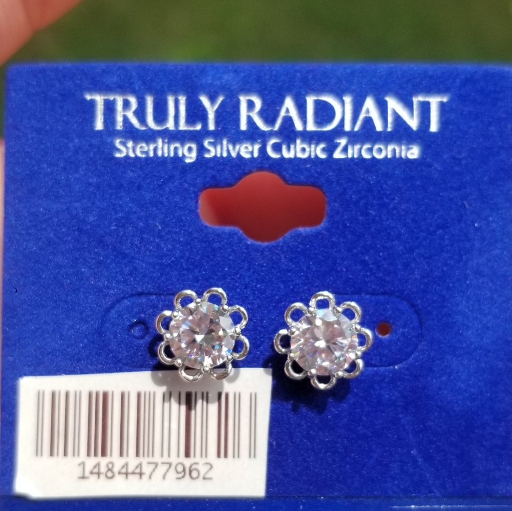 ☆New Faux Diamond Sterling Silver Earrings☆